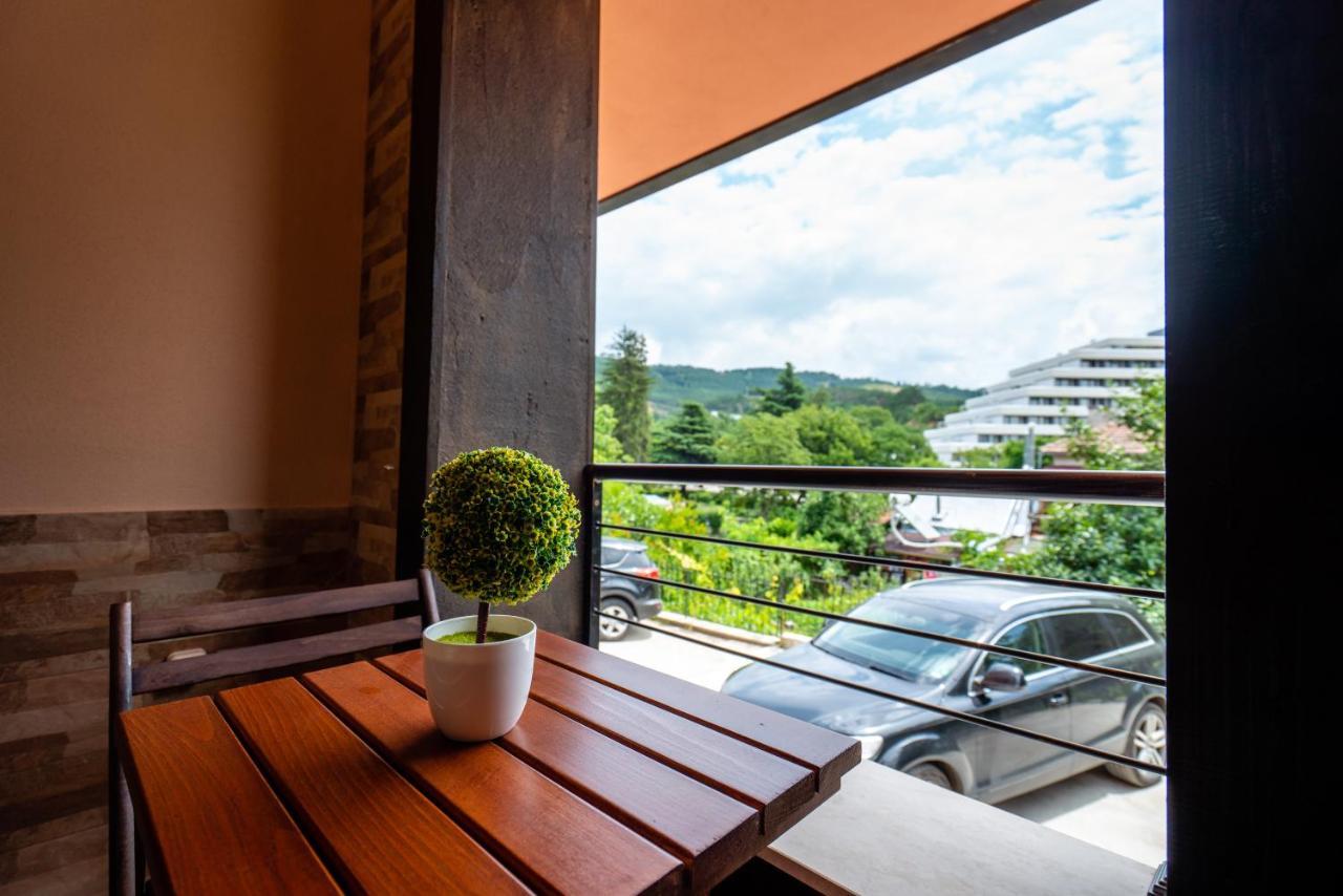 Park Apartment Emilin Sandanski Eksteriør billede
