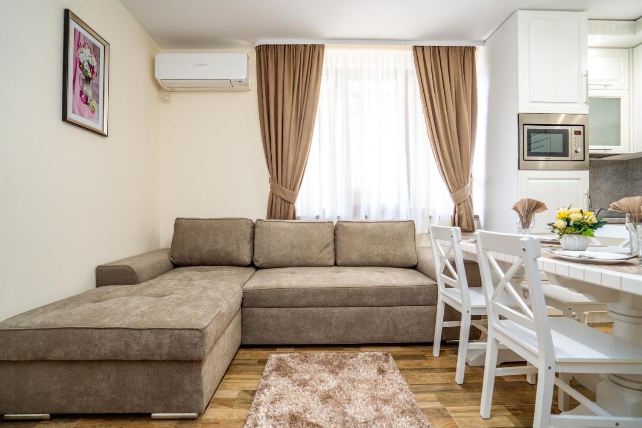Park Apartment Emilin Sandanski Eksteriør billede